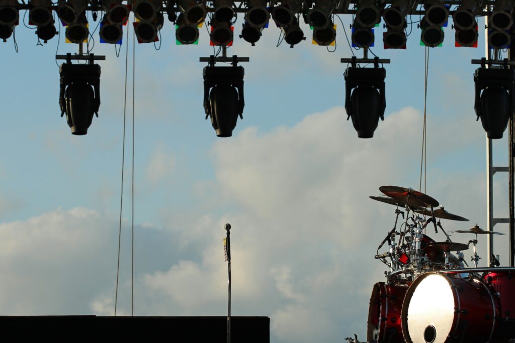 rock-stage-2024-06-17-05-08-18-utc